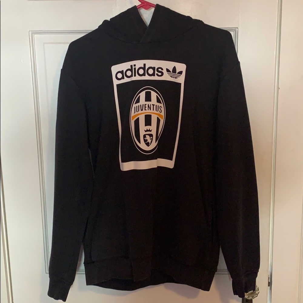 Medium Adidas Juventus Hoodie